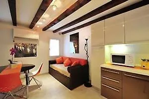 Creme Caramel Apartment Venice Italy